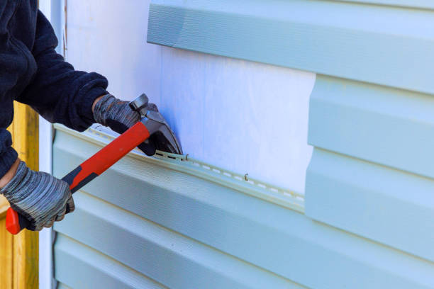Reliable Siding Inspection contractor in Jonesboro, IL by Creative Siding